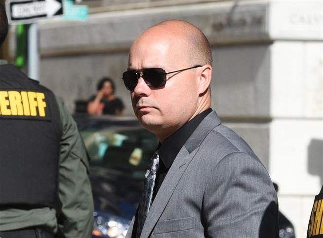 3rd Cop Will be Tried by Judge, Not Jury, in Freddie Gray Death